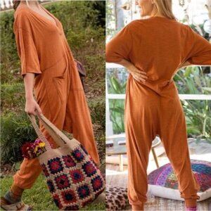 natural life charlie v-neck jumpsuit washed heather orange size small